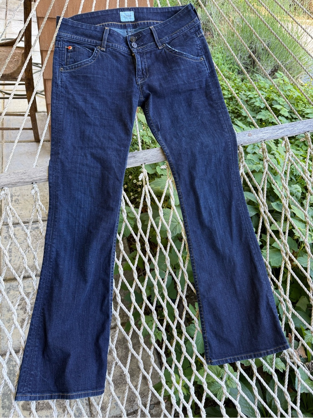 Hudson Dark Wash Bootcut Jeans size 28